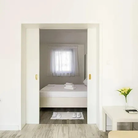 Pina.5 * Vodice